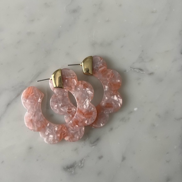 Free Press Flower Earrings - Picture 6 of 6